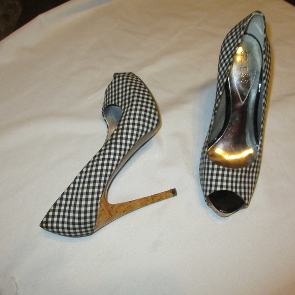 Guess Black White Gigham Peep Toe Heel SZ 8M - Picture 5 of 5